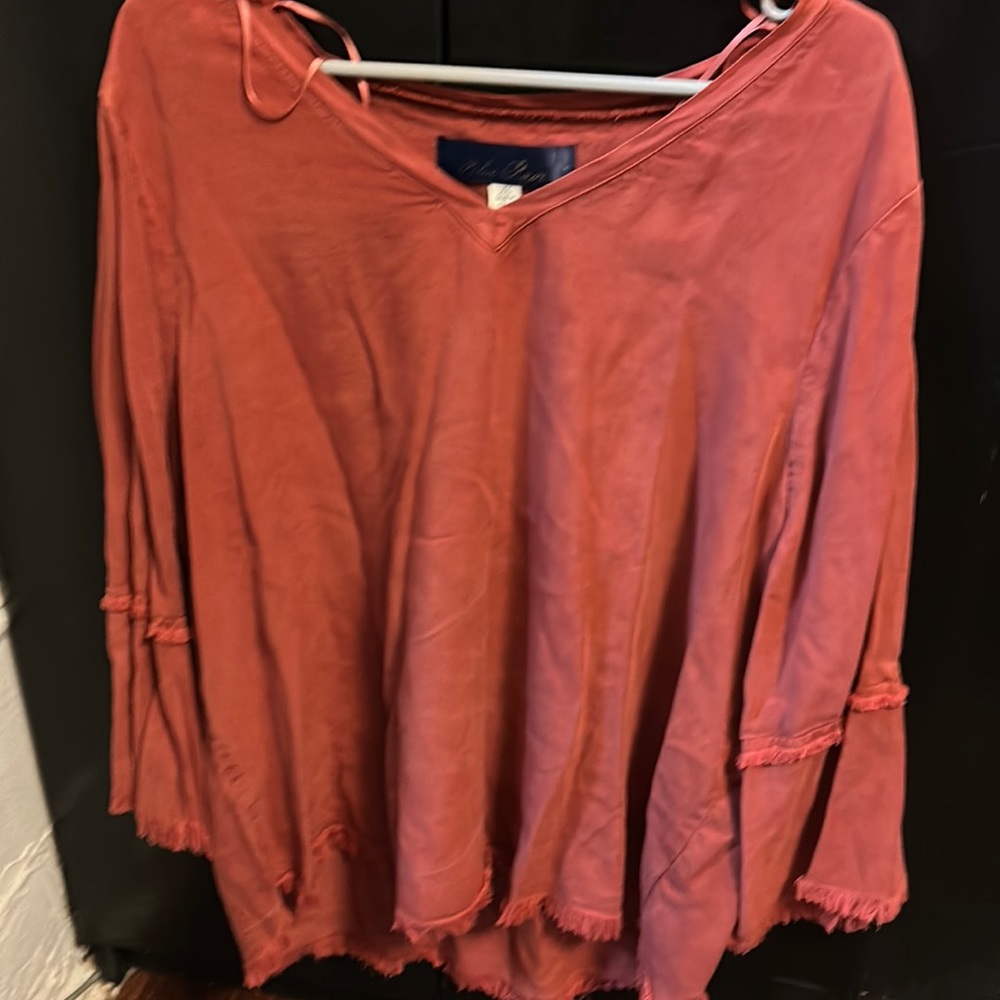Long sleeve top
